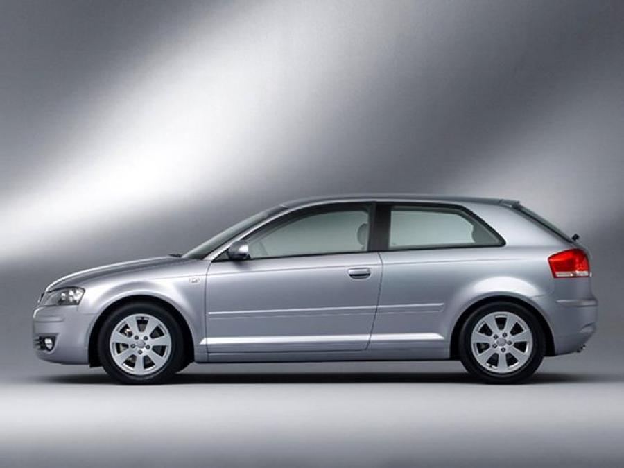  Audi A3 2.0 TDI (8P) 2003 года  (фото 3 из 23)